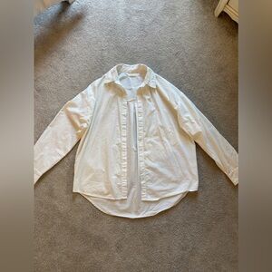 Oak and Fort Women’s White Button Down Shirt Oversized | size small US
